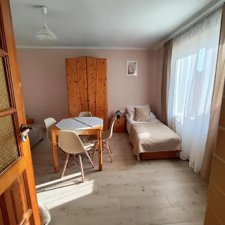 Daire Mewa I Pogorzelica (Gmina Rewal)